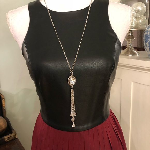 Silver Pendant Crystal Necklace Dangle - Picture 3 of 4